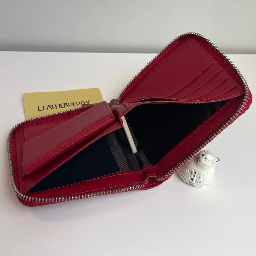 LEATHEROLOGY Small Zippered Wallet Apple Red New With Tag 🏷️